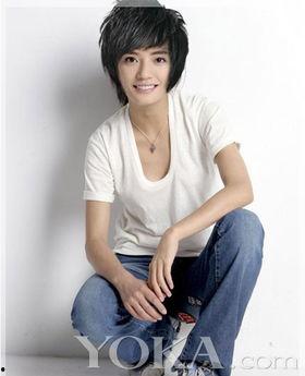 女比男大的明星,揭秘娱乐圈的“姐弟恋”现象